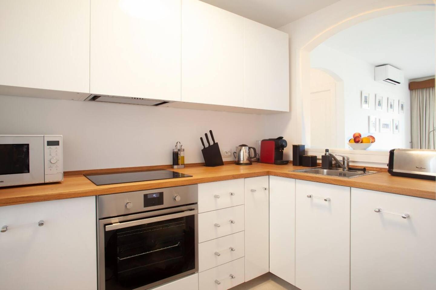 Delightful With Picturesque Views Apartamento Mijas